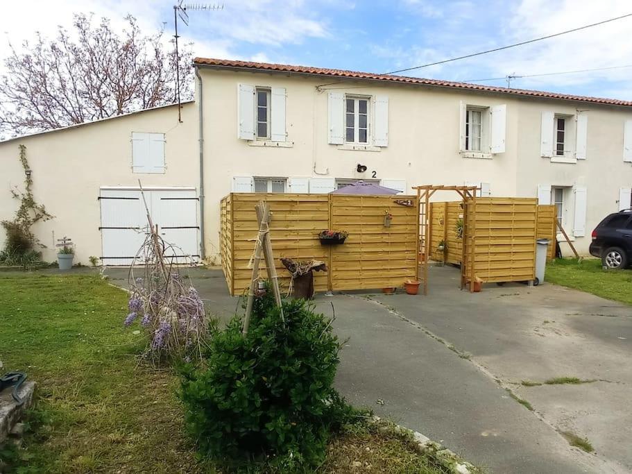 Dinah 17 Maison Dans La Campagne Rochelaise Holiday home